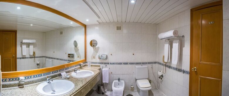 Hotel Jolie Ville Golf & Resort