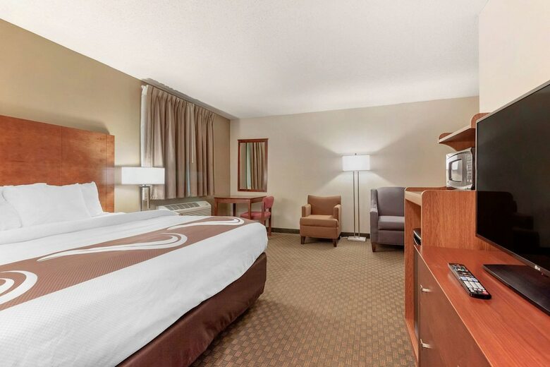 Hotel Quality Inn Hays I-70