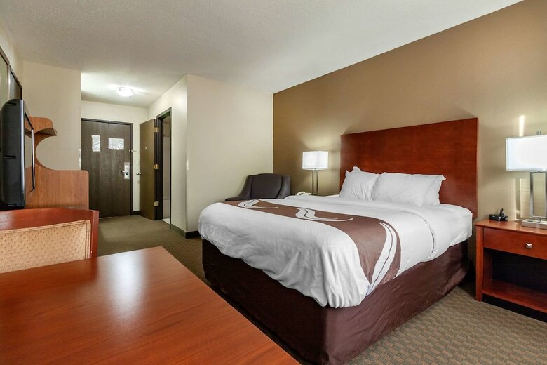 Hotel Quality Inn Hays I-70