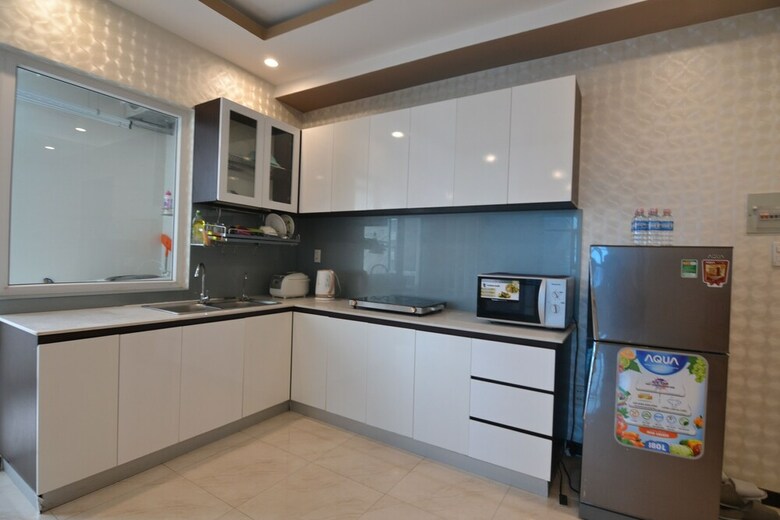 The Crystal Apartment