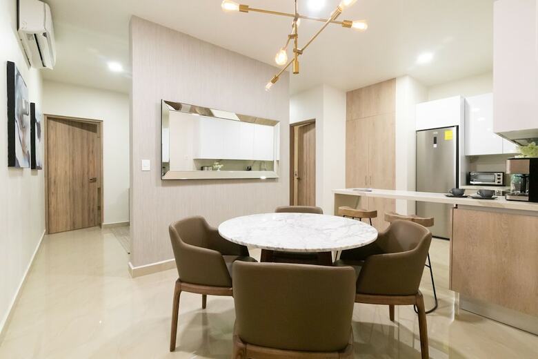 Apartamentos Distrito Coraz�n By Guruhotel