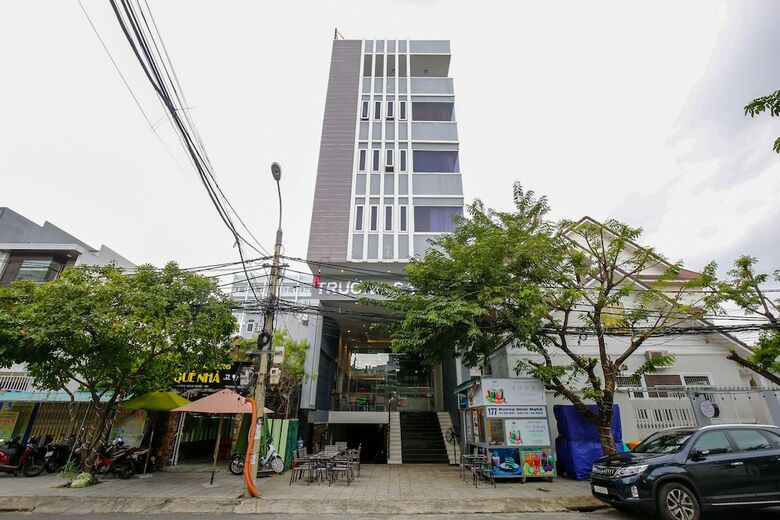 Oyo 491 Truong Sa Hotel