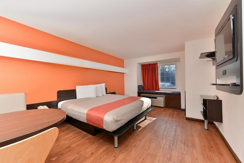 Motel 6 Richburg