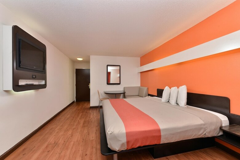 Motel 6 Richburg