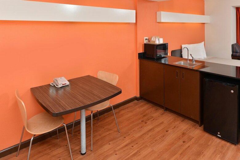Motel 6 Richburg