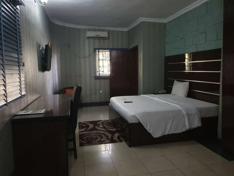 Hano Hotels And Suites