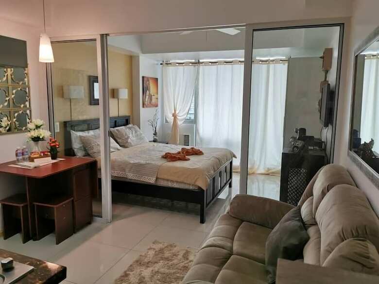 Azure Urban Resort Residences By Micasaazure77