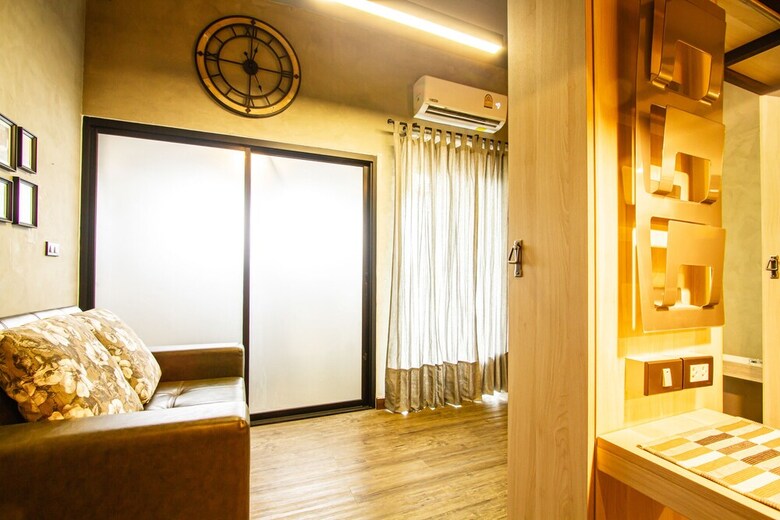 Hotel 44 Room Rama 3