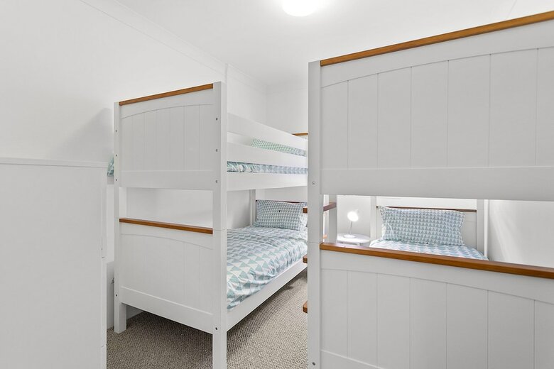 Apartamentos South Pacific, Unit 5/13 Shoal Bay Road