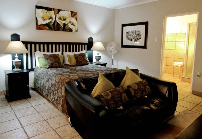 Hotel Woodlands Escape