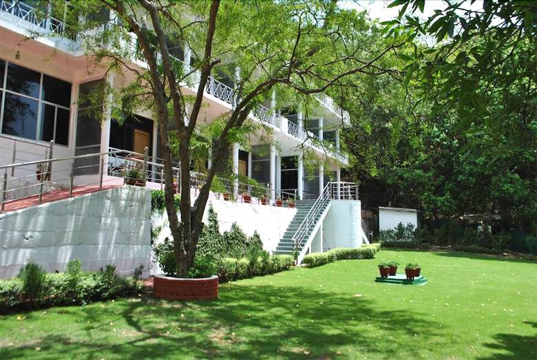 Hotel Panambi Resort Naukuchiatal