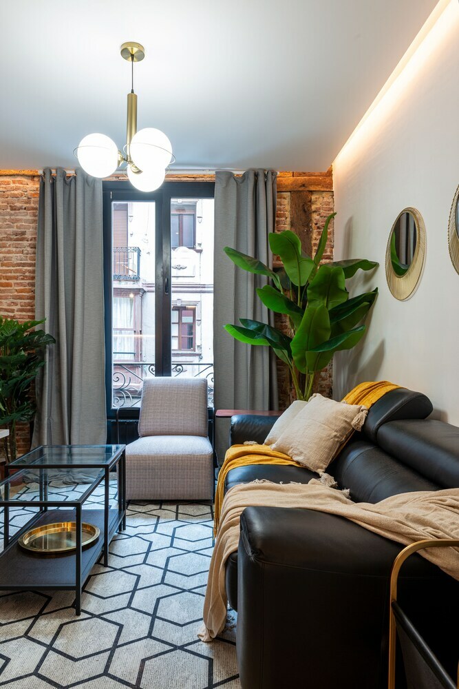 Renovado Y C�ntrico Apartamento Con AC