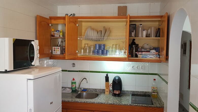 2 Bedroom Apartment 2 Min From Beach