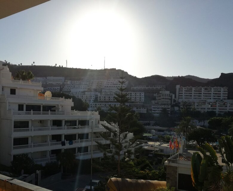2 Bedroom Apartment 2 Min From Beach