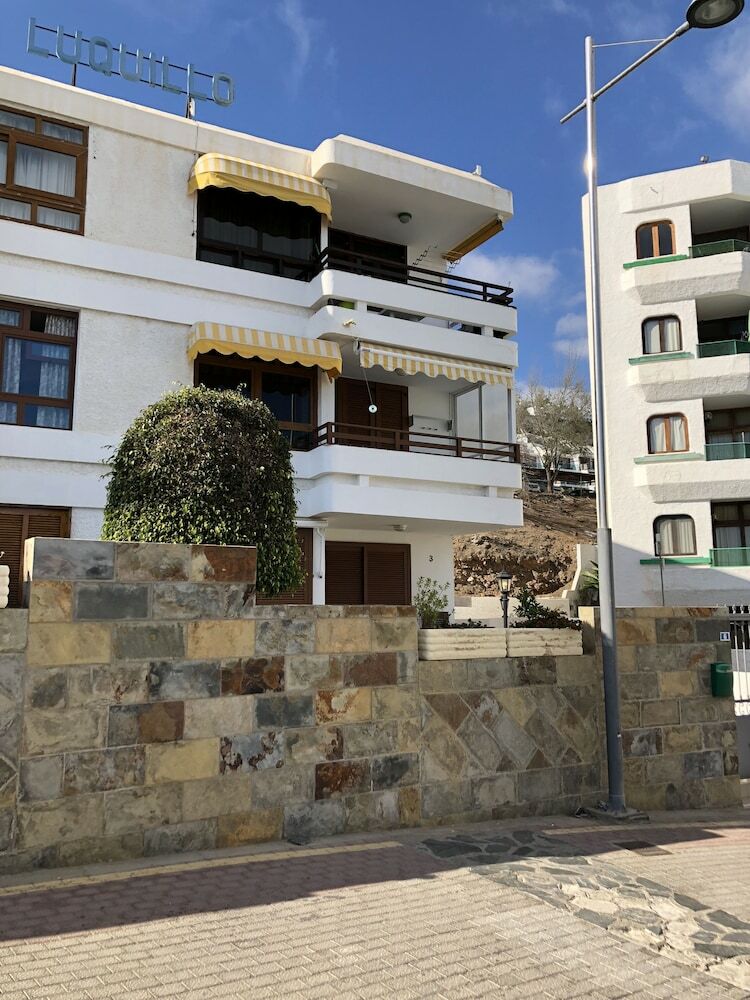 2 Bedroom Apartment 2 Min From Beach