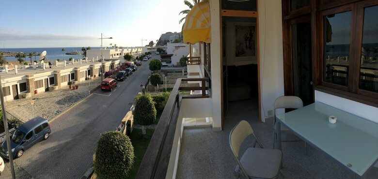 2 Bedroom Apartment 2 Min From Beach