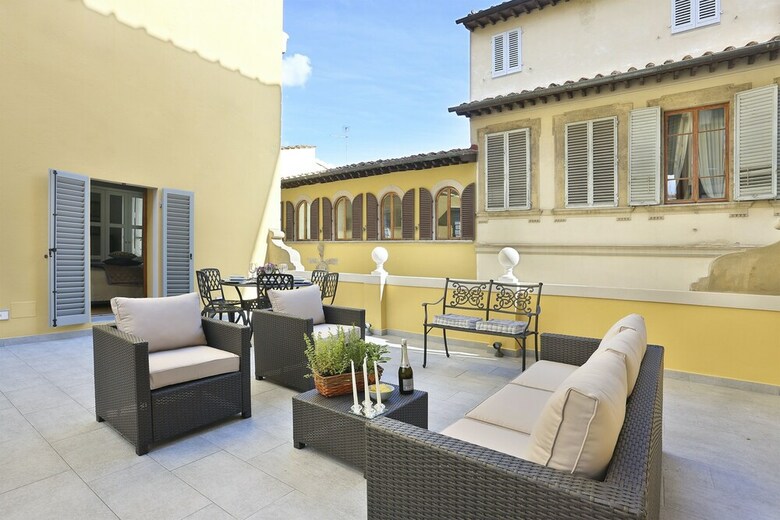 Apartment In The Heart Of Florence
