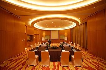 Hotel Crowne Plaza Zhongshan Wing On City