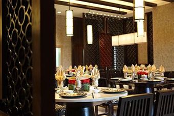 Hotel Crowne Plaza Zhongshan Wing On City