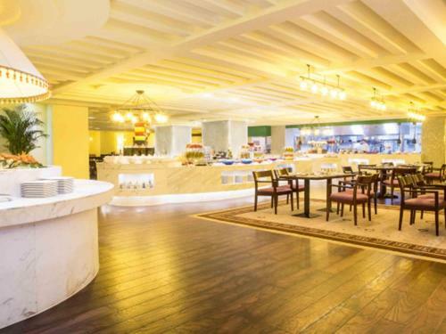 Grand Mercure Hotel Hualing