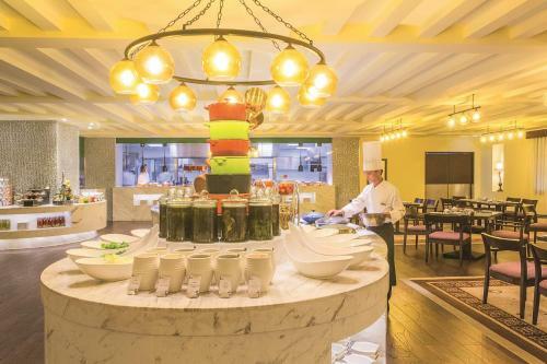 Grand Mercure Hotel Hualing