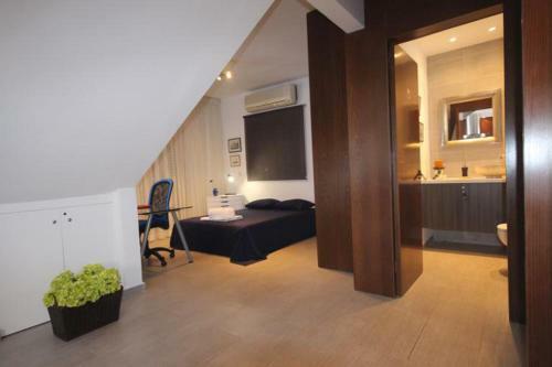 Villa Blue Phoenix