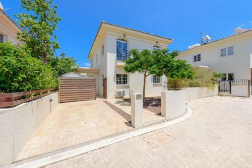 Villa Ramona