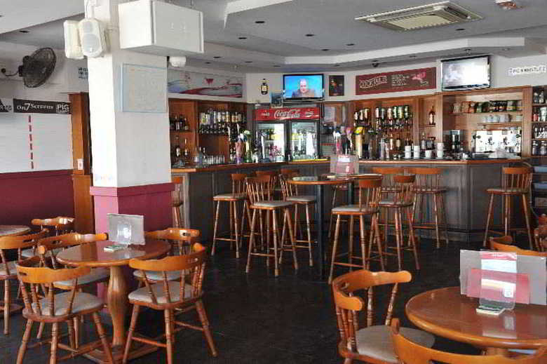 Captain Karas Holidays Apartments