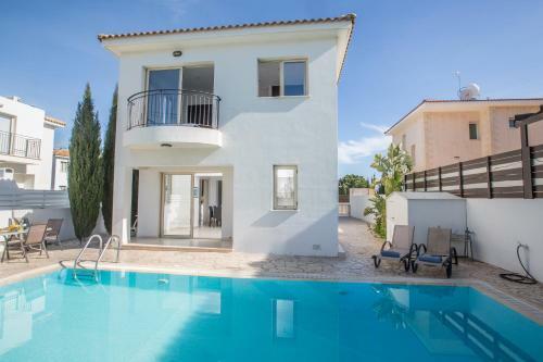 Pernera Sea View Apartment 101