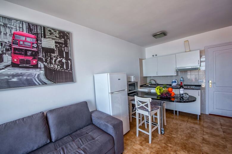 Apartments Monta�a Clara