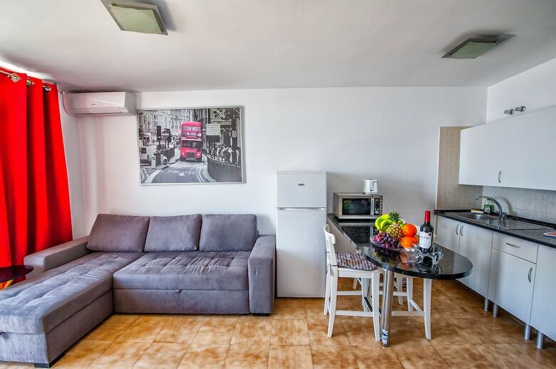 Apartments Monta�a Clara