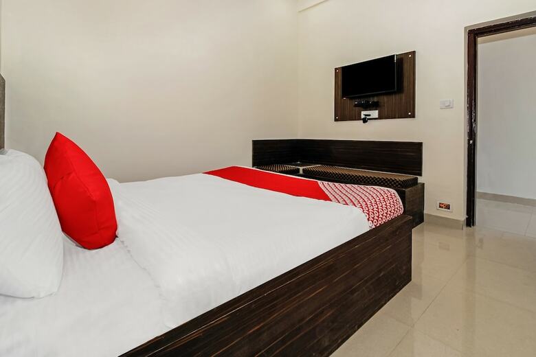 Oyo Flagship 35786 Hotel Summer Hill