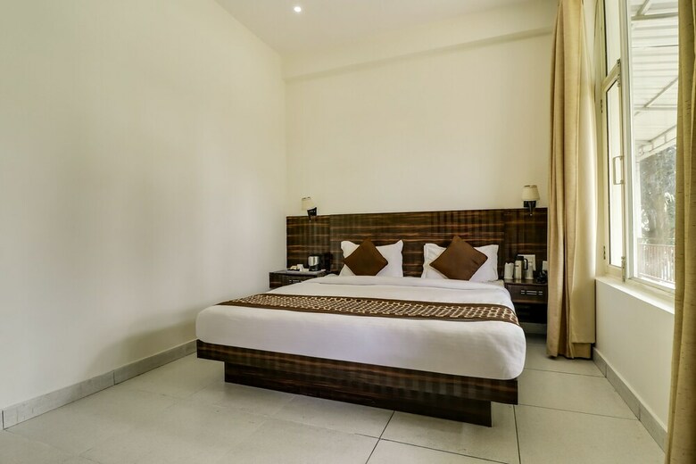 Hotel Palette - Corbett Condominium Resort