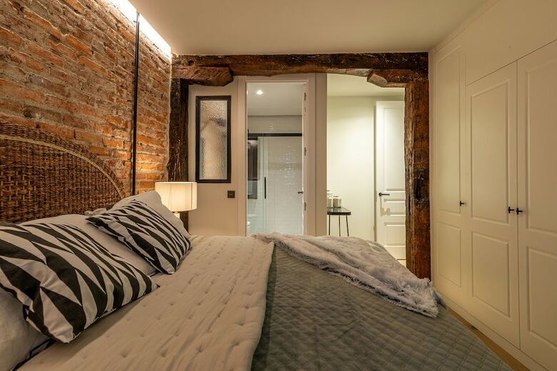 Espacioso Apartamento Reformado By SH