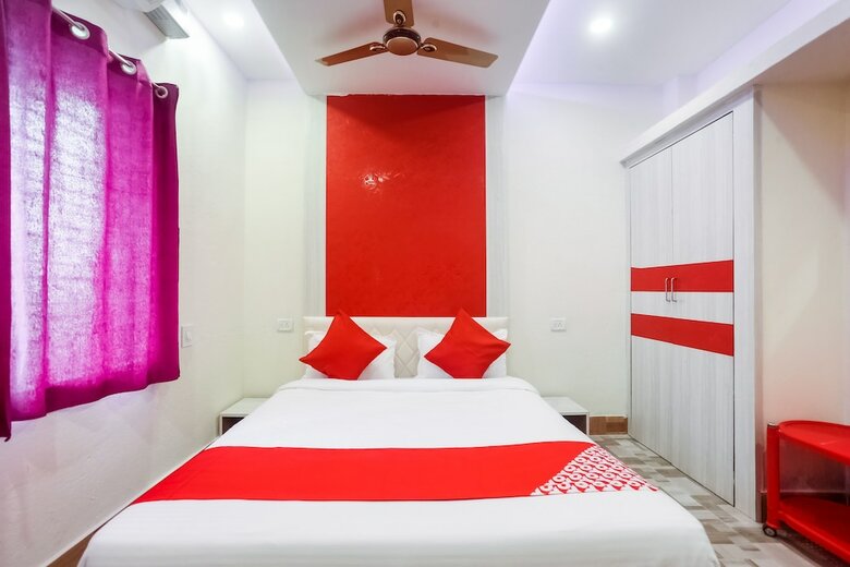 Hotel Oyo 48754 Arati Homes