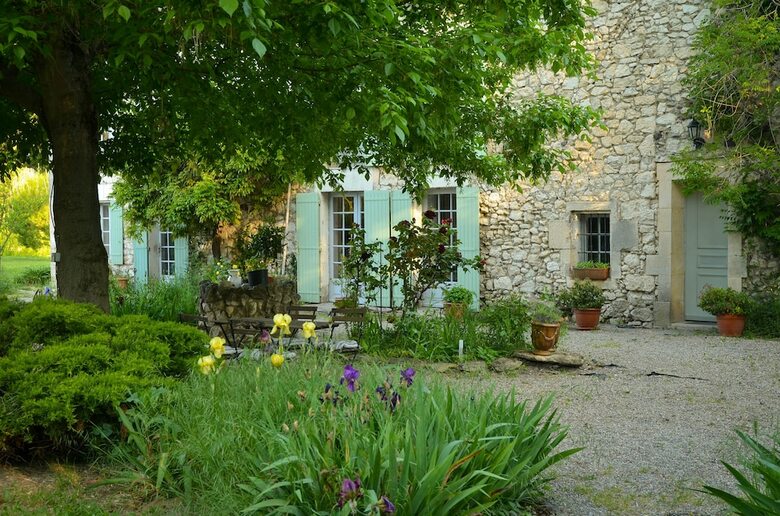 Hotel Chambre D'h�tes Le Mas D'herm�s