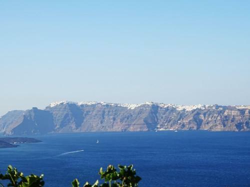 Caldera Sky & Sea