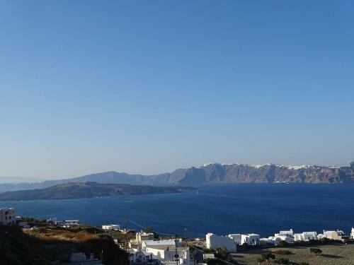 Caldera Sky & Sea