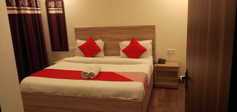Hotel Aerocity Golden