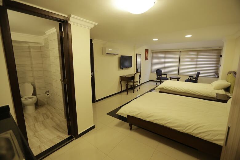 Hotel Taj Suites Modern