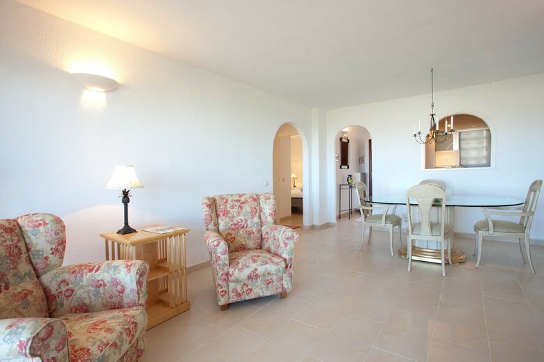 Pueblo Los Olivos Apartment