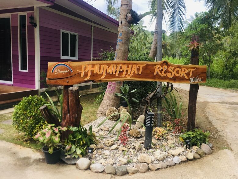 Hotel Phumiphat Resort  Koh Mook