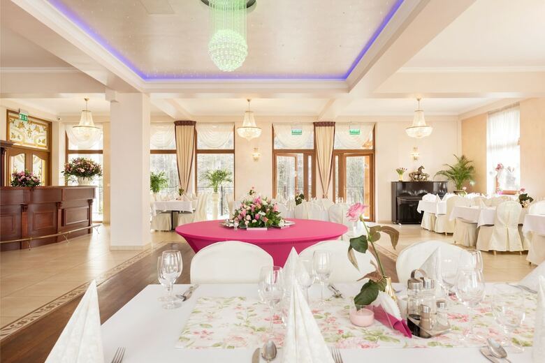 Lesna Perla - Restaurant And Hotel