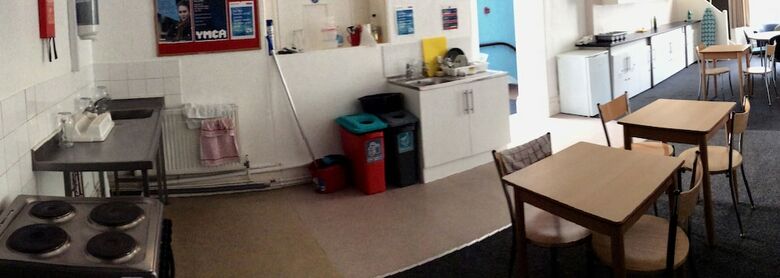 Hostal Number 6