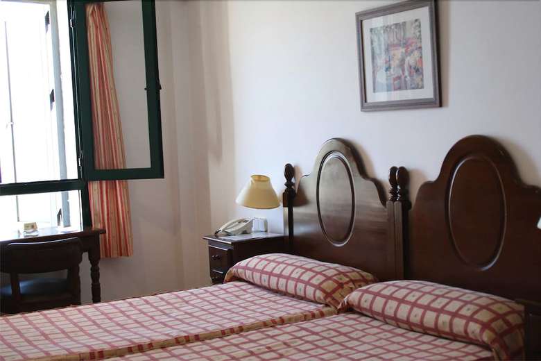Tugasa Hotel Arco de La Villa
