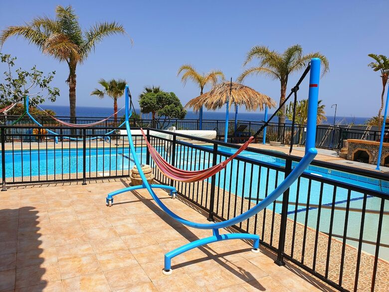 Hotel Astrofegia Beach Villa