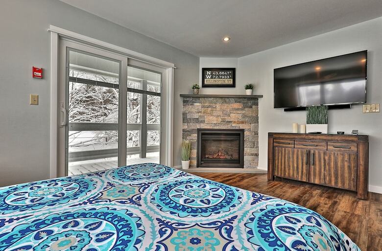 The Mod Suite At Killington. Big 3rm Condo. Comfy. Ahh! Relax