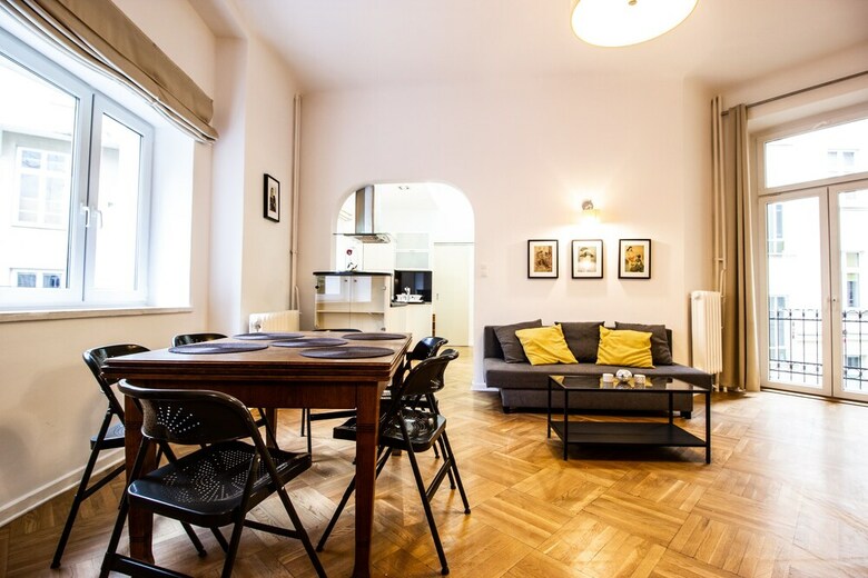 Kopernika Srodmiescie Apartment