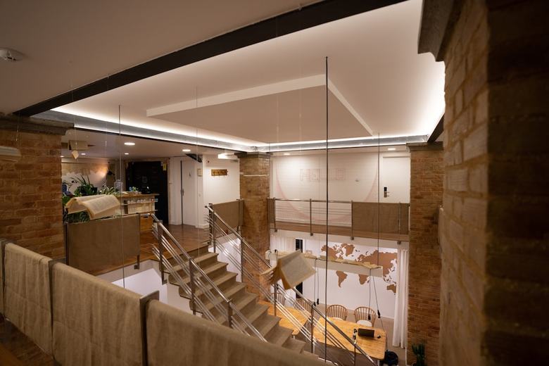 Hostal Draper Startup House For Entrepreneurs