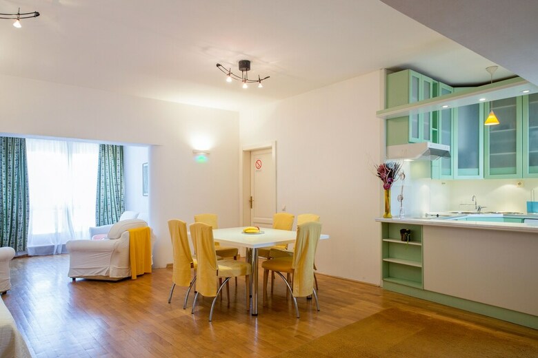 Terazije Apartment With Huge Terrace